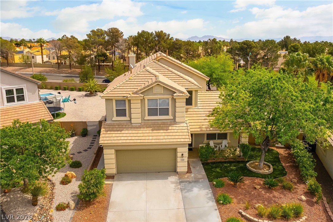 2840 Thicket Willow Street