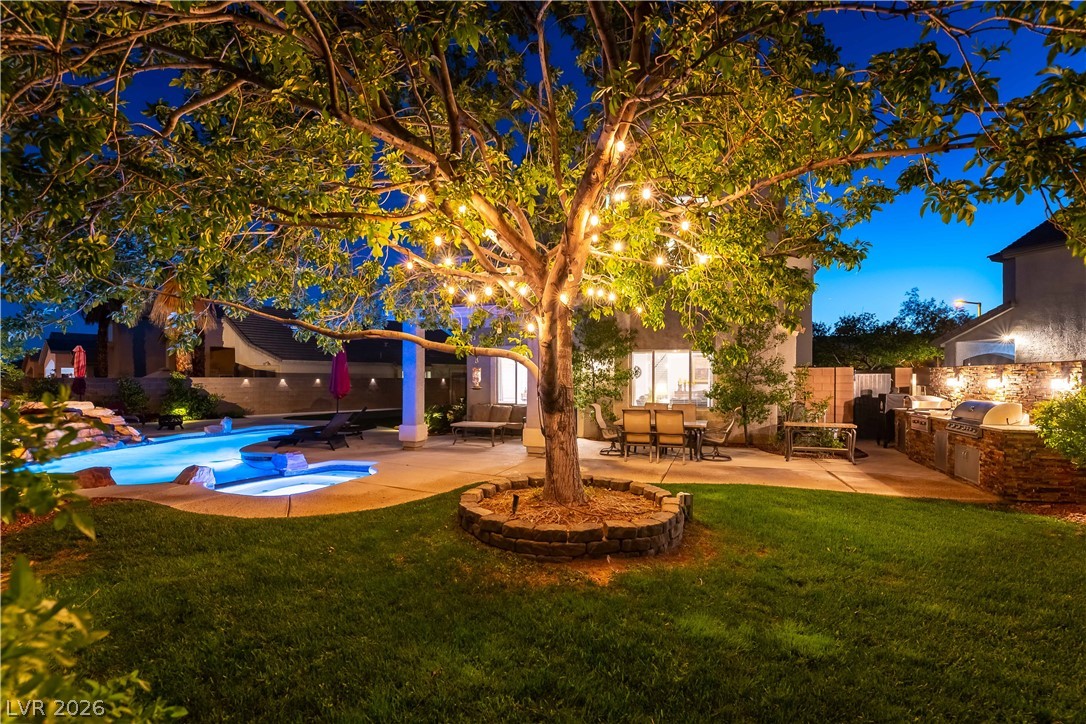 2840 Thicket Willow Street