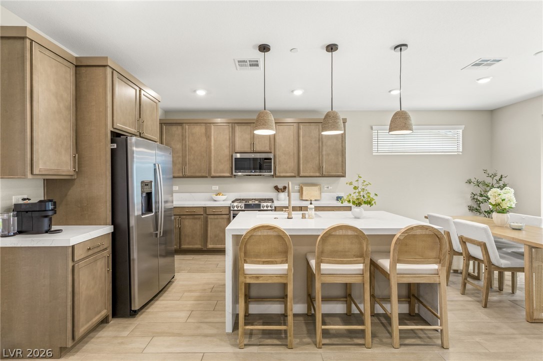 10449 Smokey Mariposa Avenue