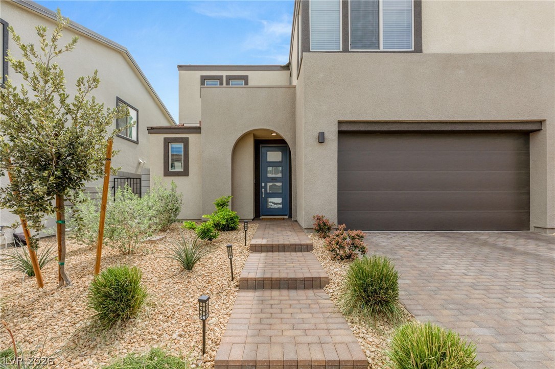 10449 Smokey Mariposa Avenue