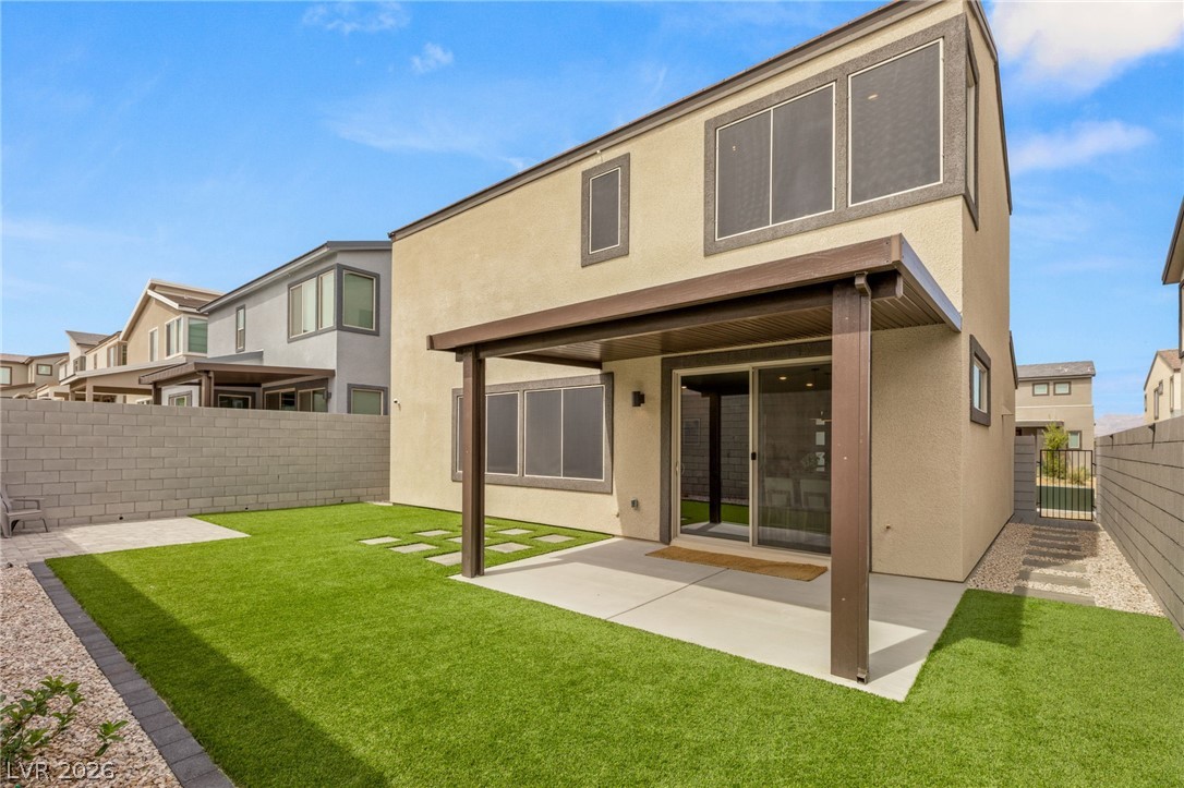 10449 Smokey Mariposa Avenue