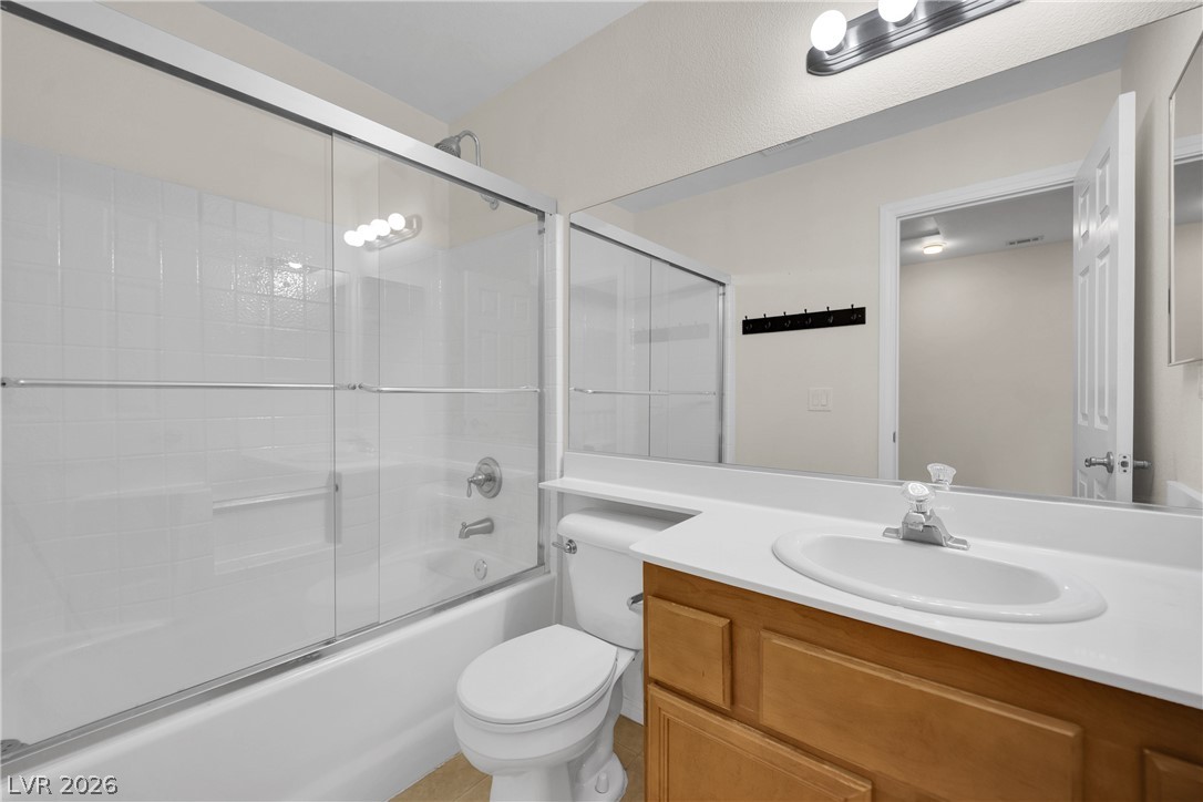 2537 Carmona Circle