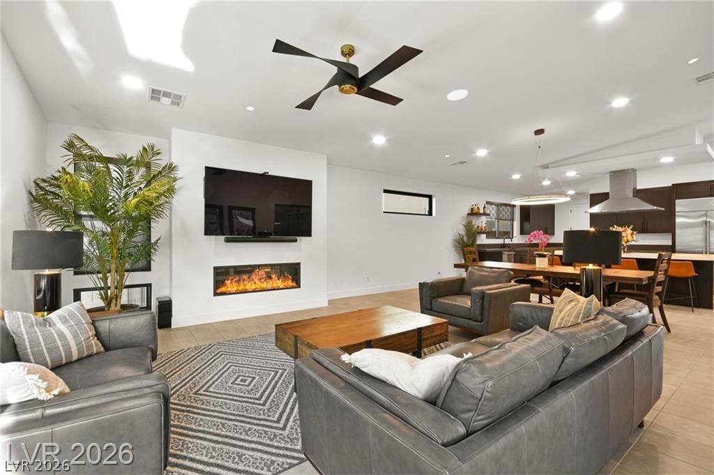 803 Bolide Street