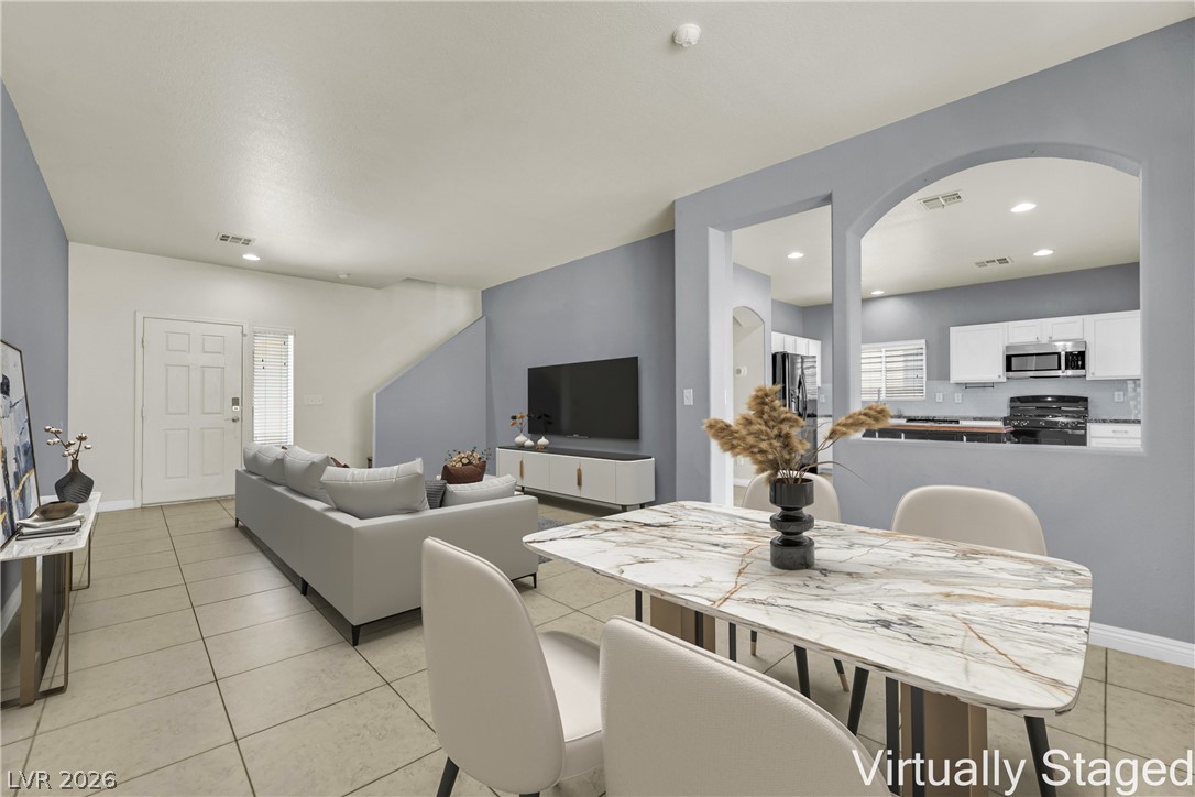 6704 Crystal Run Lane