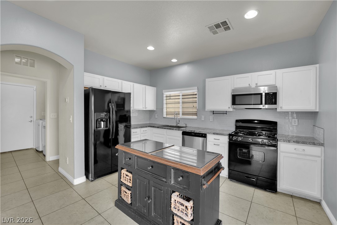 6704 Crystal Run Lane