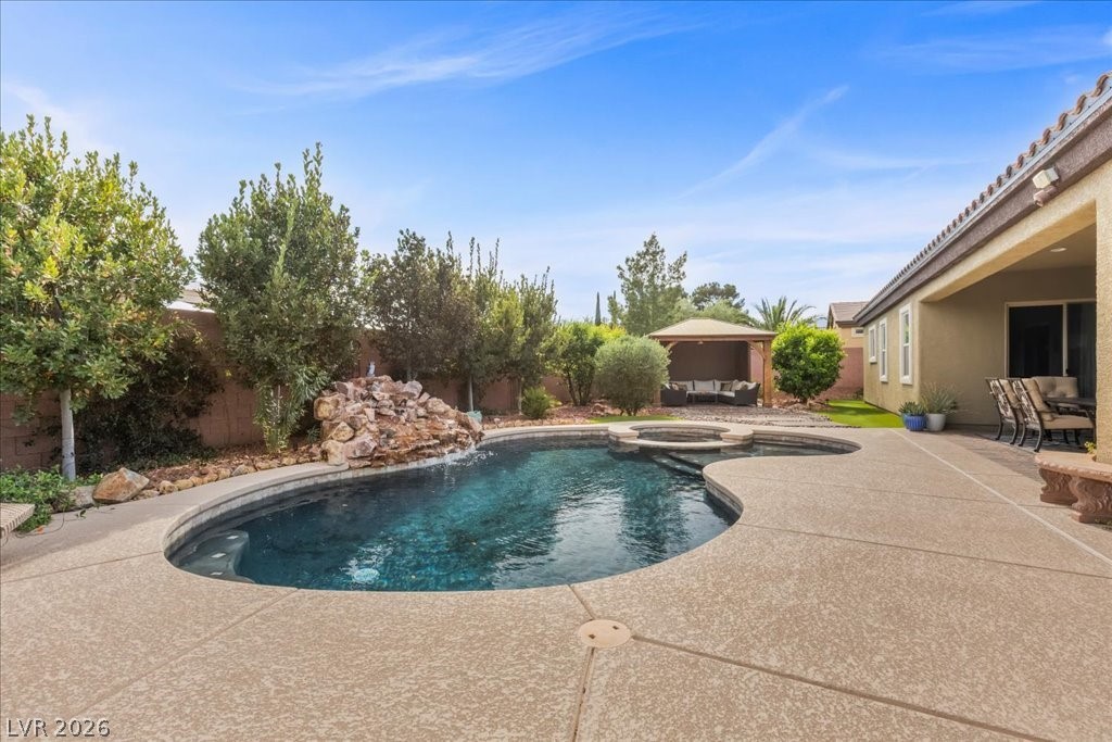 8753 Kendall Brook Circle