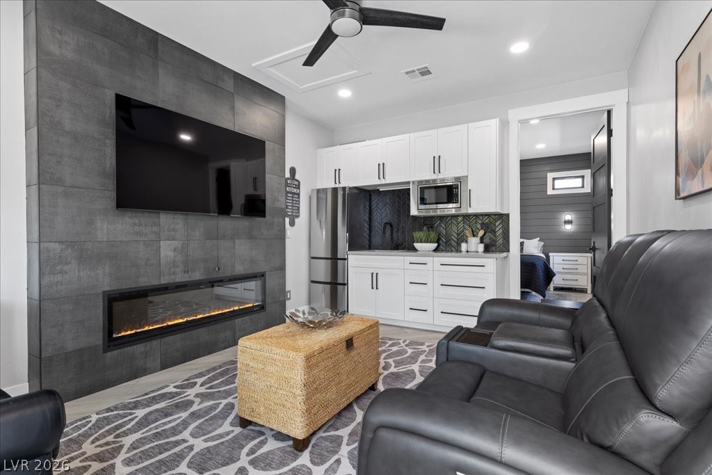 8753 Kendall Brook Circle