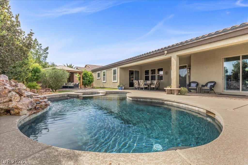 8753 Kendall Brook Circle