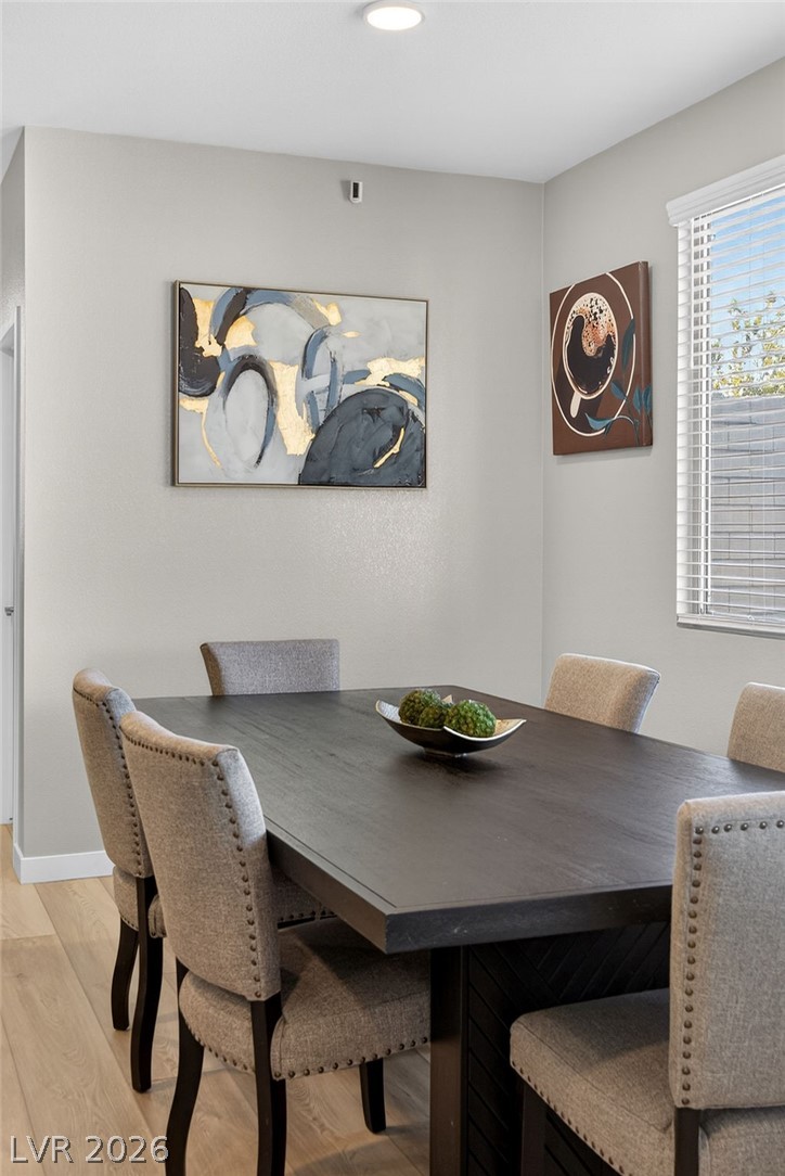 10255 Vonbulin Avenue