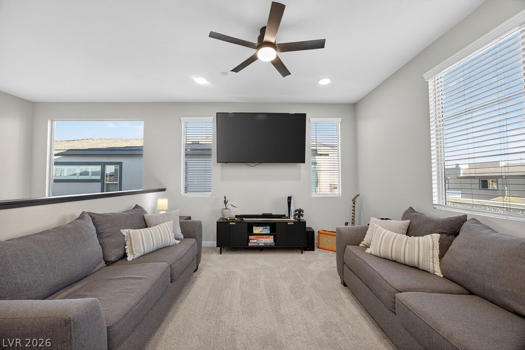 10255 Vonbulin Avenue