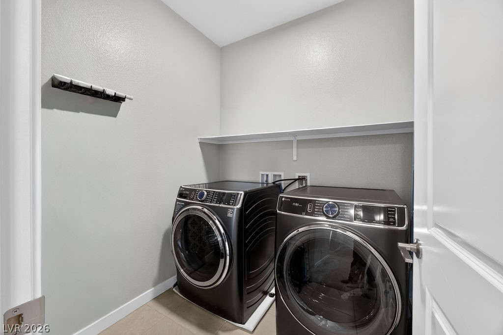 10255 Vonbulin Avenue