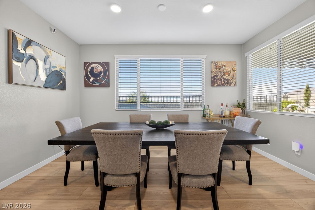 10255 Vonbulin Avenue