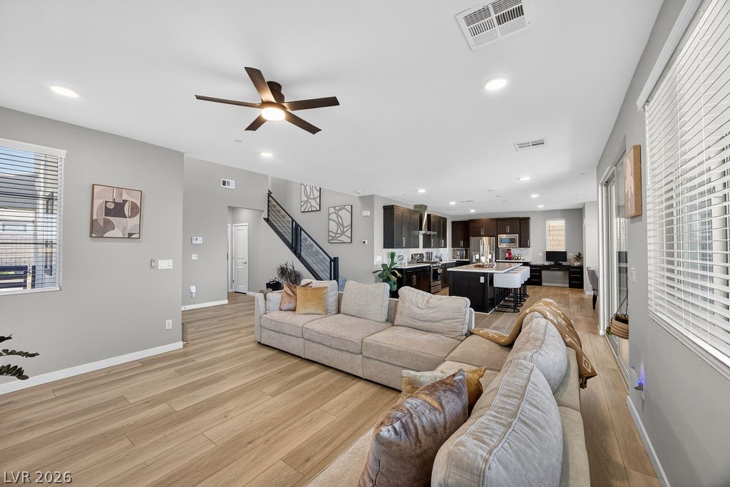 10255 Vonbulin Avenue