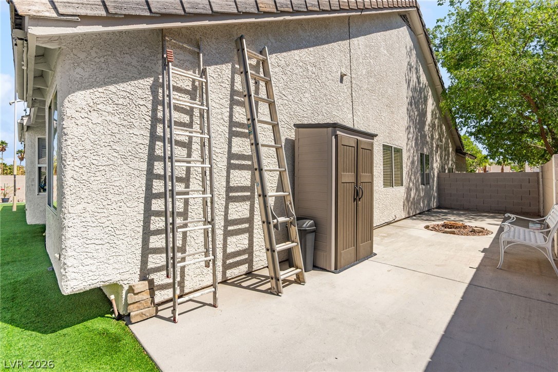 305 Redondo Street