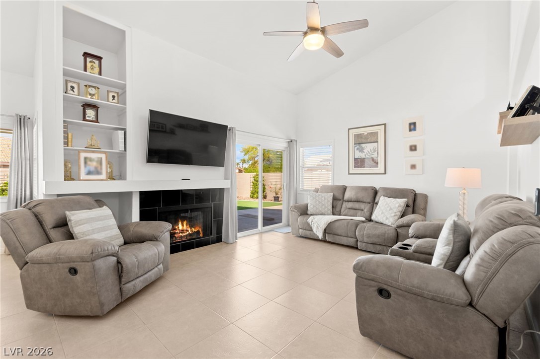 305 Redondo Street