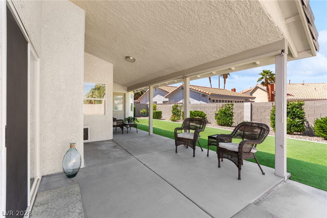 305 Redondo Street