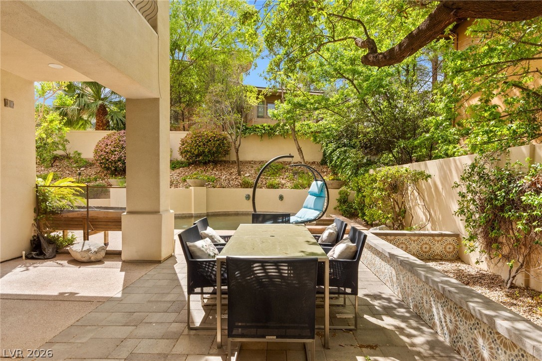 9204 White Tail Drive