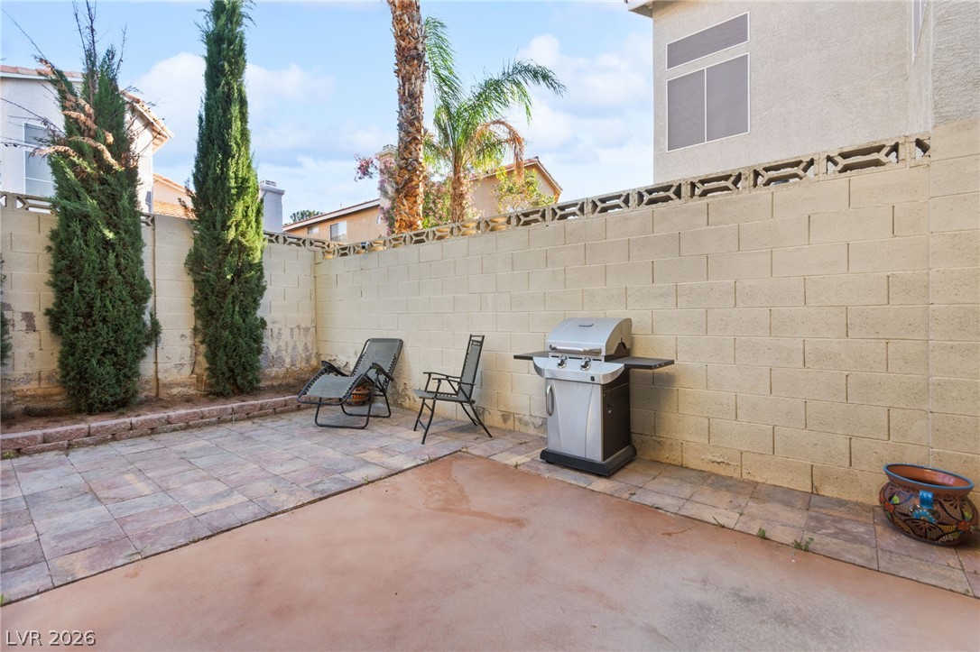 8425 Luna Bay Lane