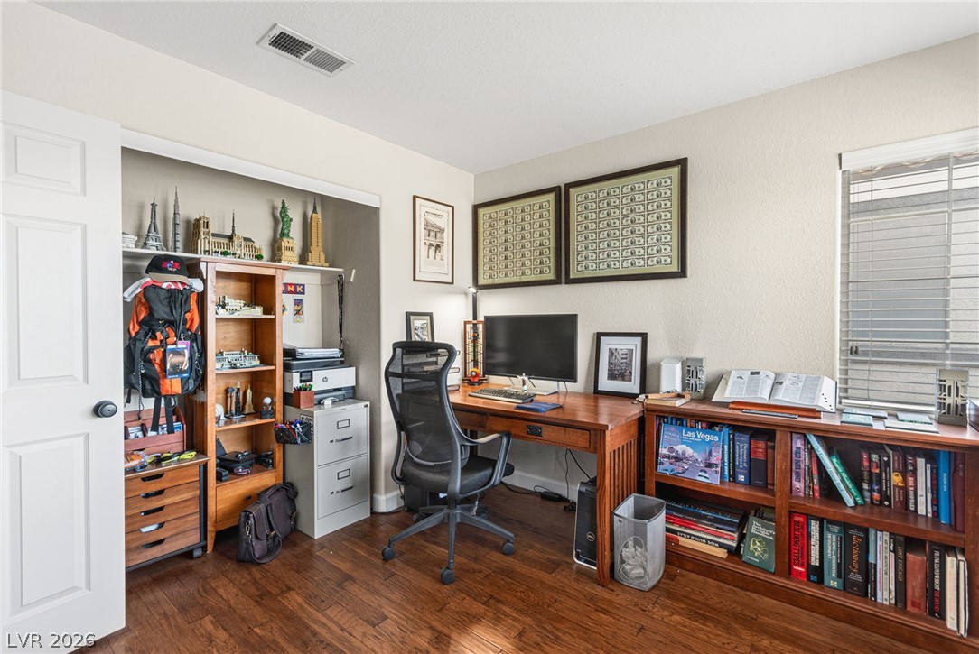 8425 Luna Bay Lane