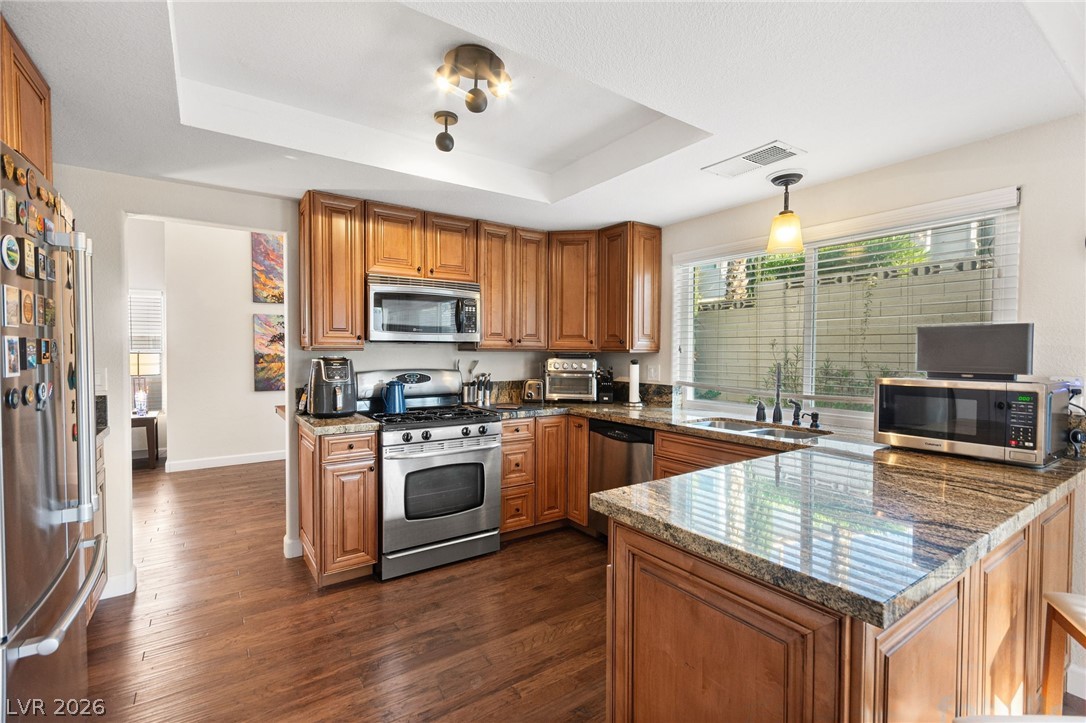 8425 Luna Bay Lane