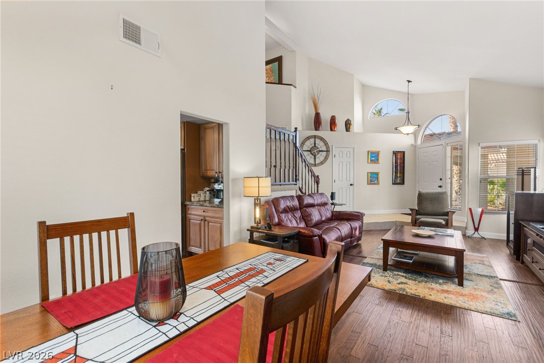 8425 Luna Bay Lane