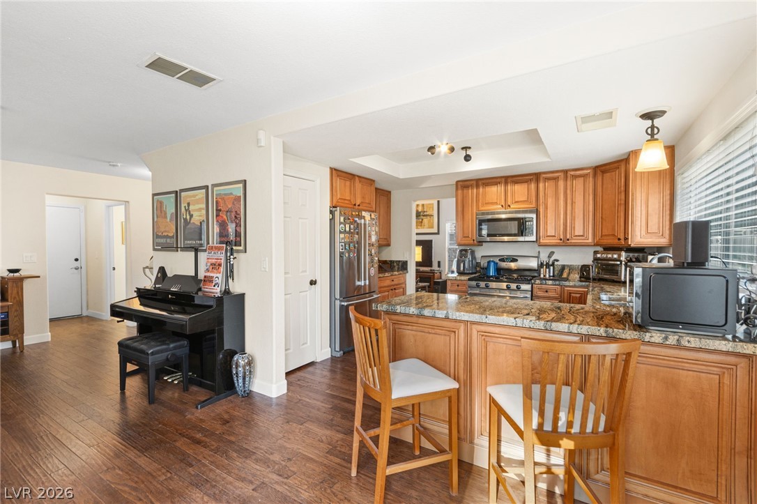 8425 Luna Bay Lane