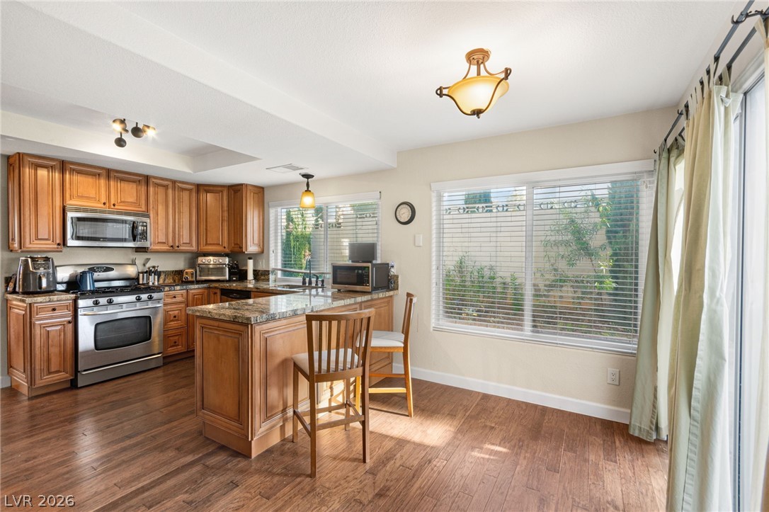 8425 Luna Bay Lane