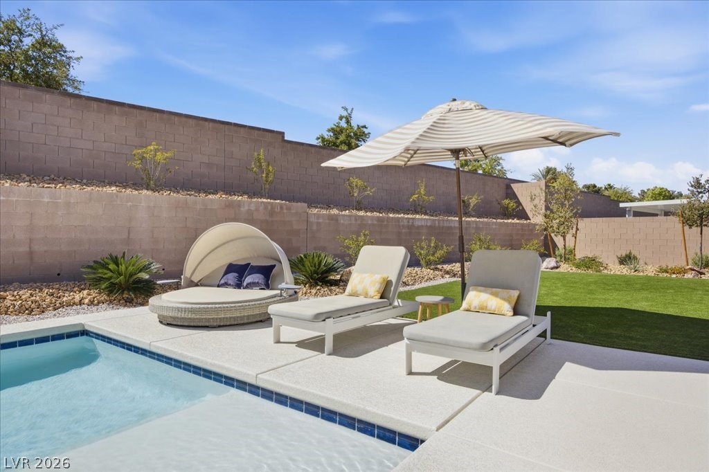 5521 Acadia Leaf Street