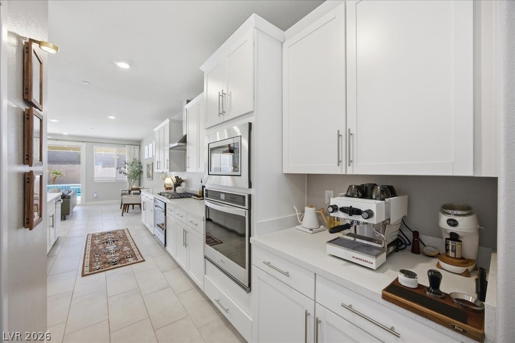 5521 Acadia Leaf Street