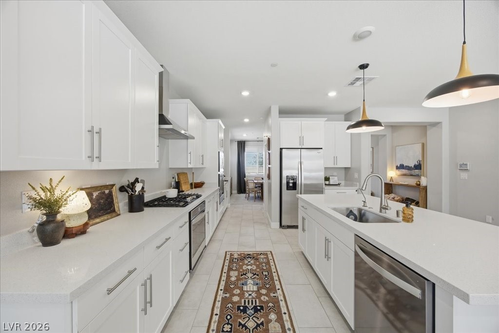 5521 Acadia Leaf Street