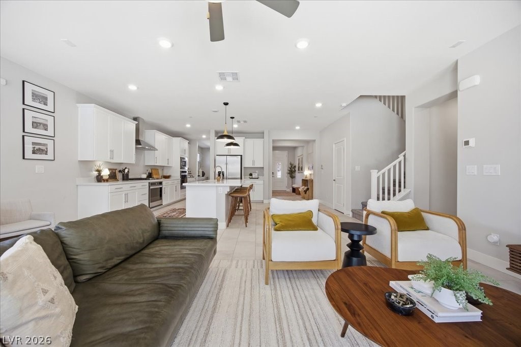 5521 Acadia Leaf Street