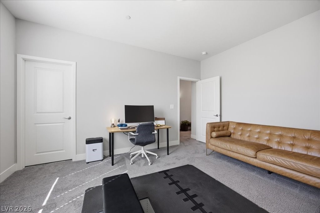 5521 Acadia Leaf Street