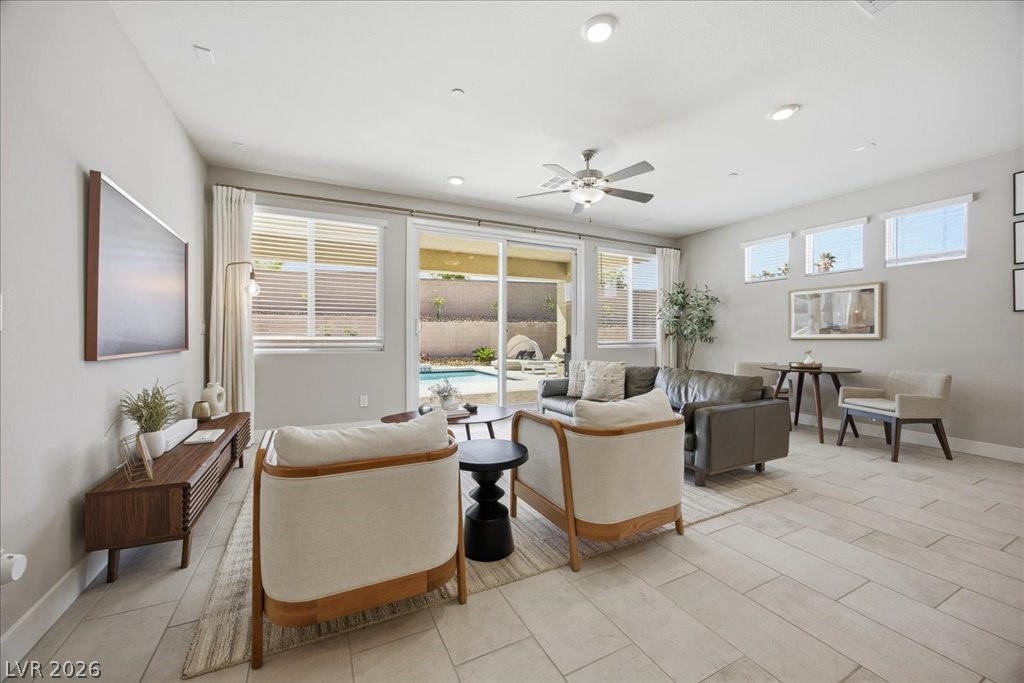 5521 Acadia Leaf Street