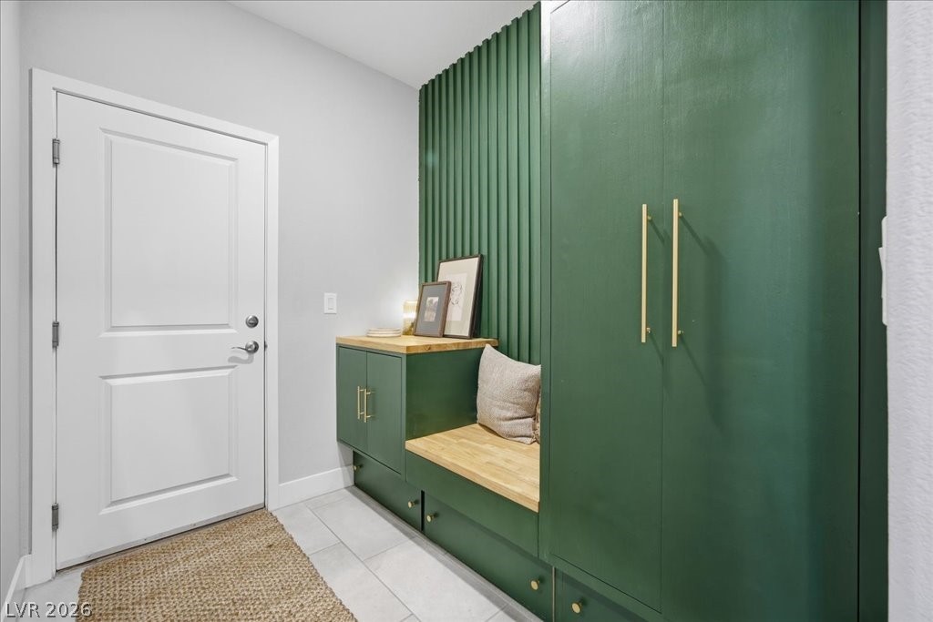 5521 Acadia Leaf Street