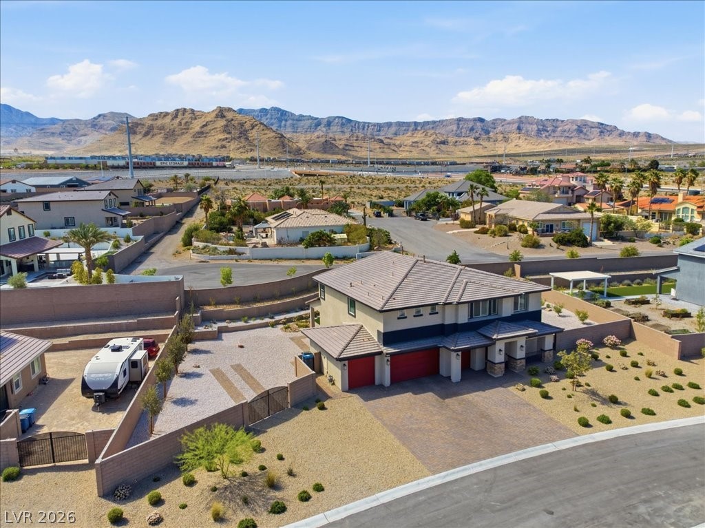 5521 Acadia Leaf Street