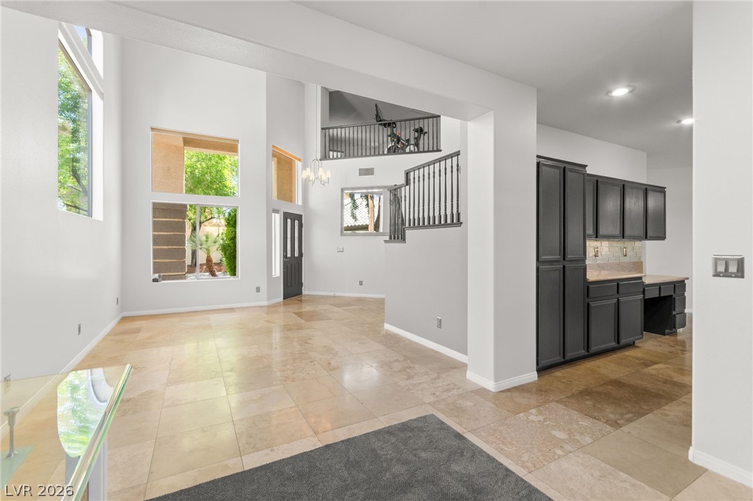 98 Dryden Park Avenue