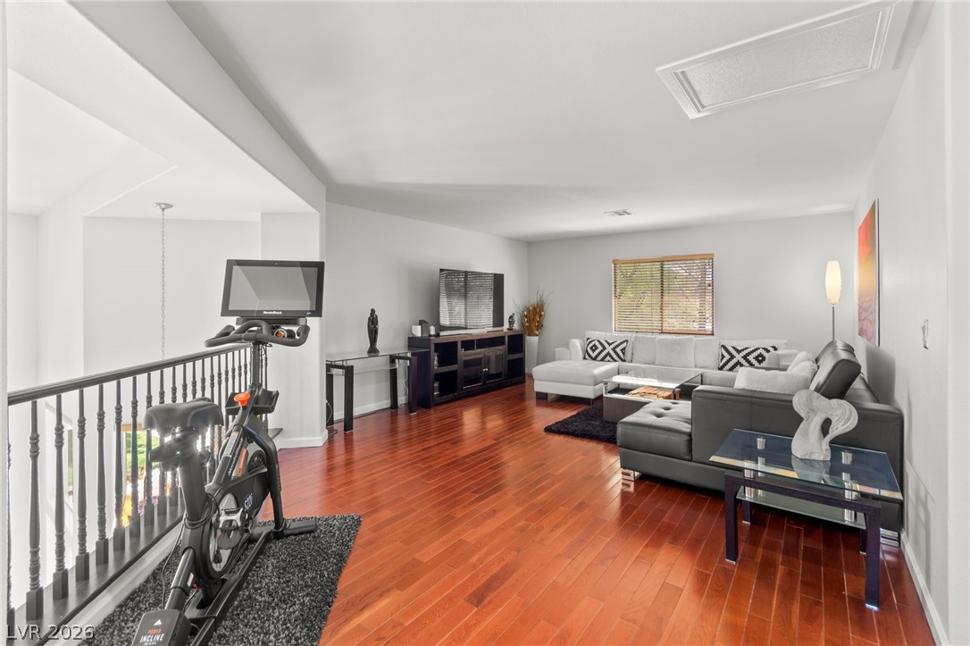98 Dryden Park Avenue