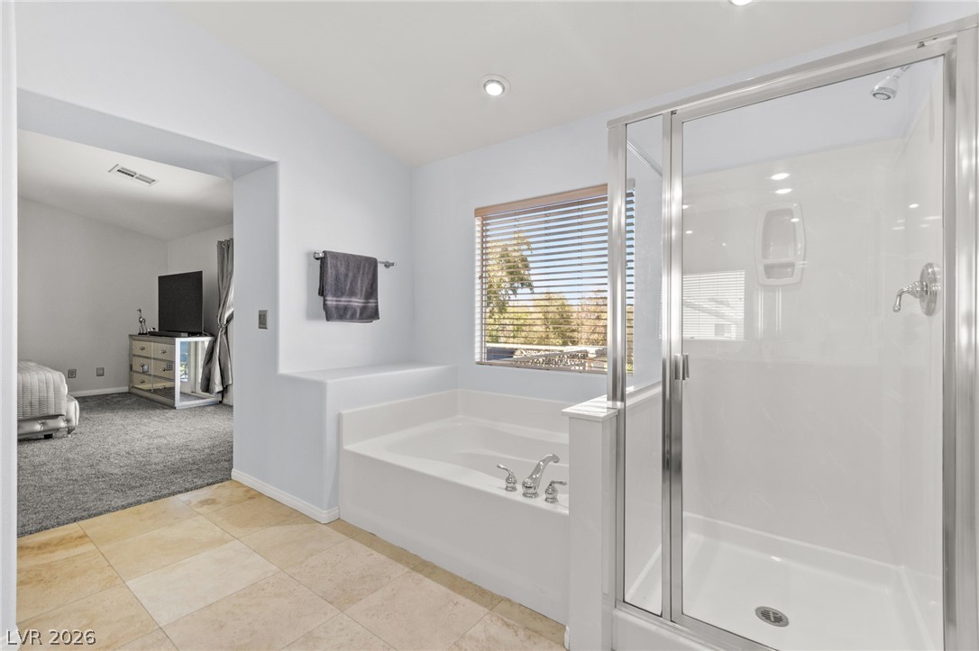 98 Dryden Park Avenue