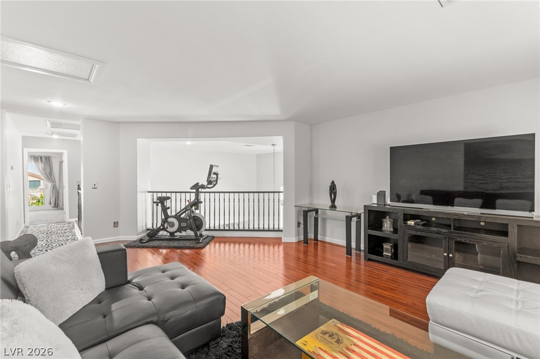 98 Dryden Park Avenue