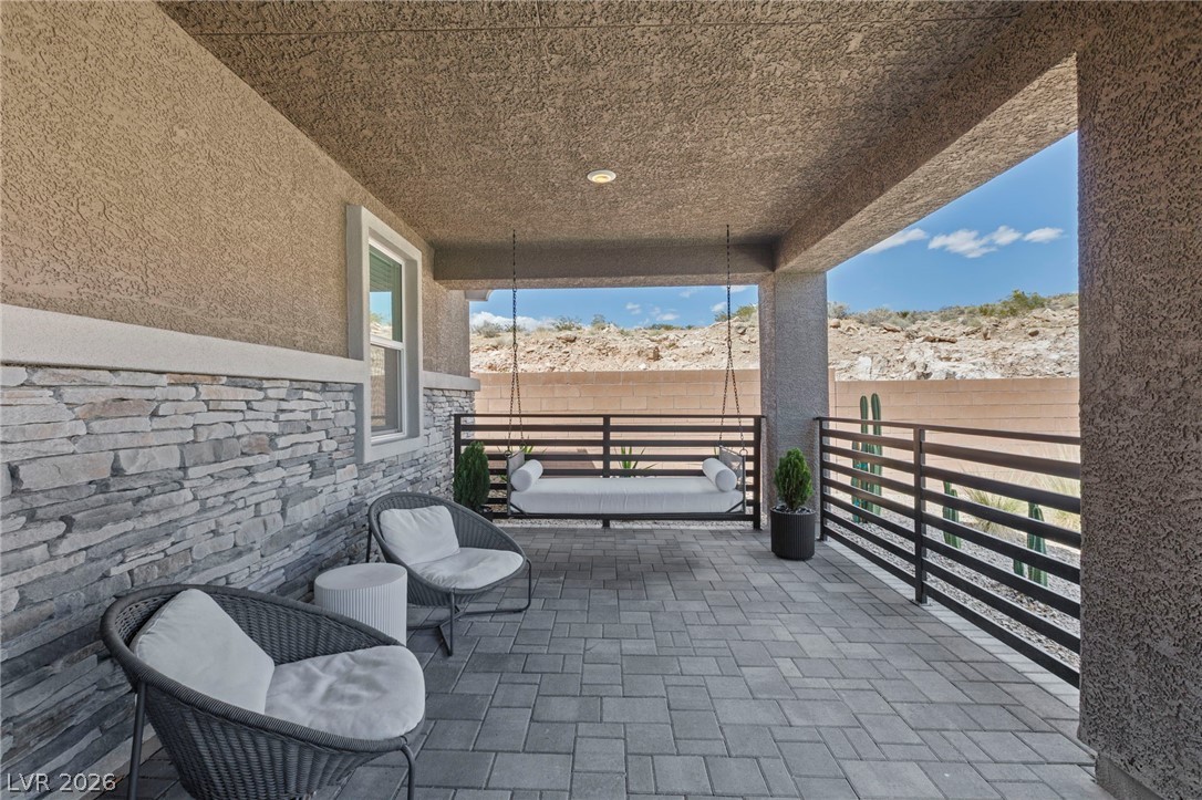 9935 Joshua Foothills Street