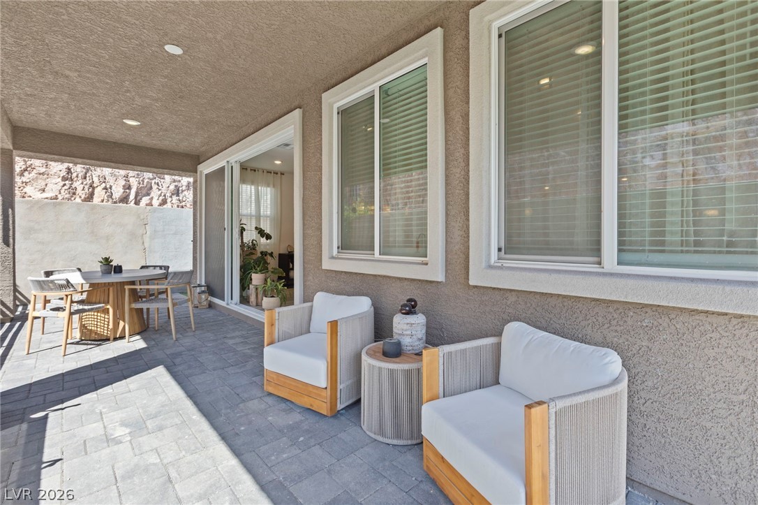 9935 Joshua Foothills Street