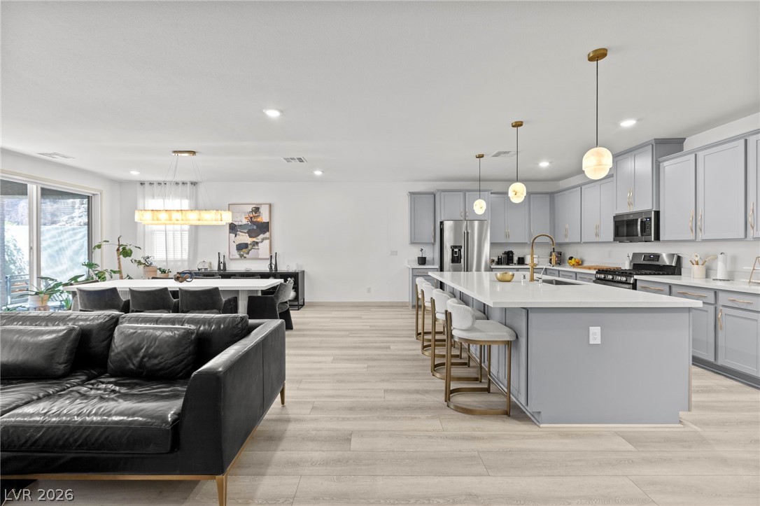 9935 Joshua Foothills Street