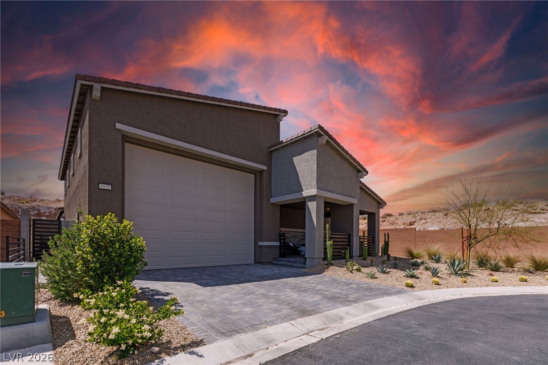 9935 Joshua Foothills Street