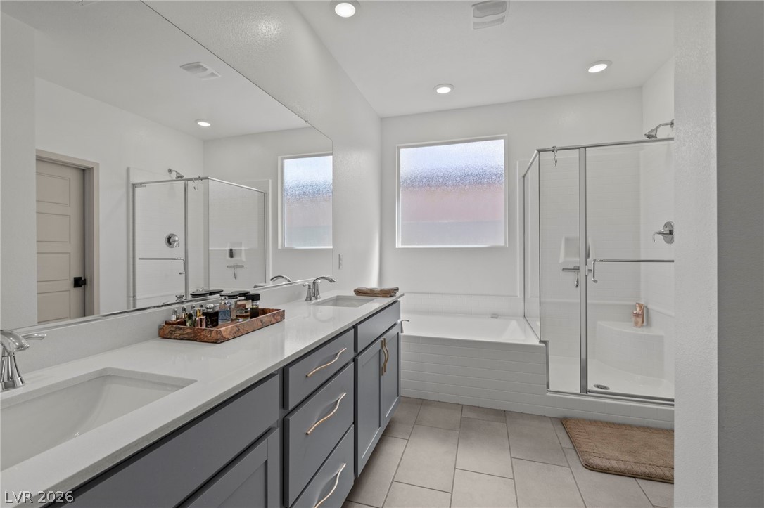 9935 Joshua Foothills Street