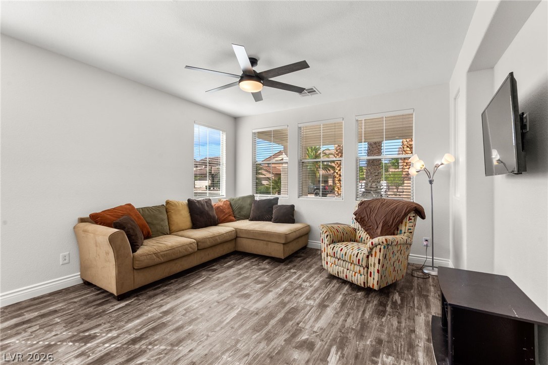 5601 Rocky Ravine Avenue