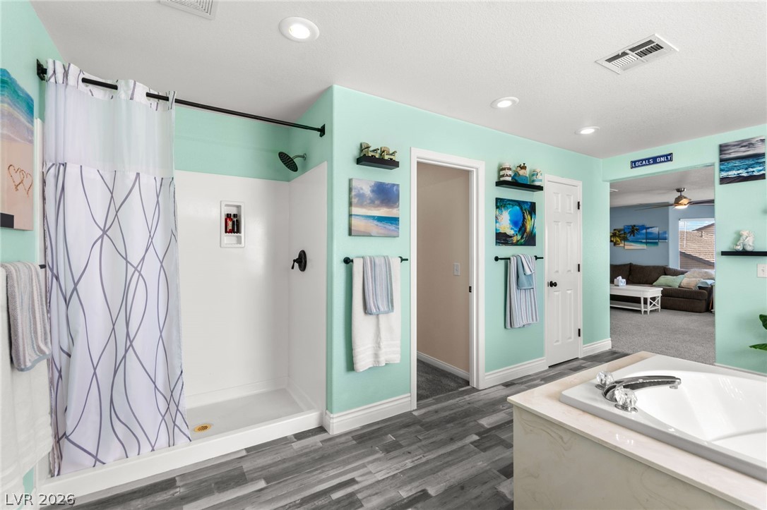 5601 Rocky Ravine Avenue