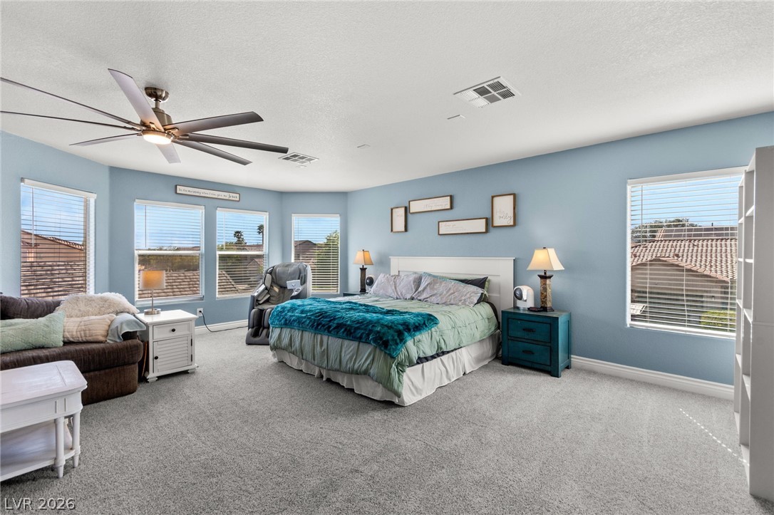 5601 Rocky Ravine Avenue