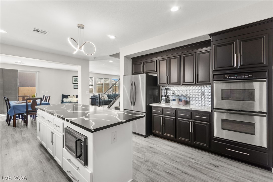 5601 Rocky Ravine Avenue