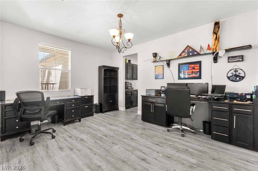 5601 Rocky Ravine Avenue