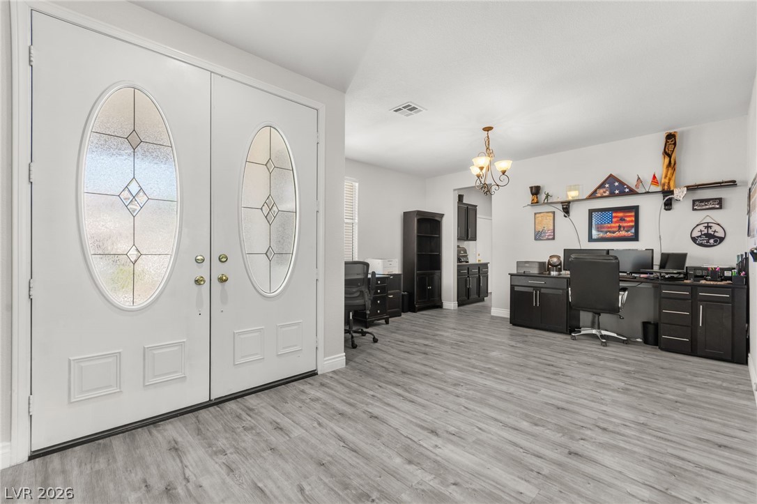 5601 Rocky Ravine Avenue